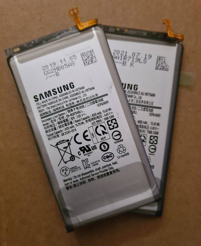 Samsung S10 batteries