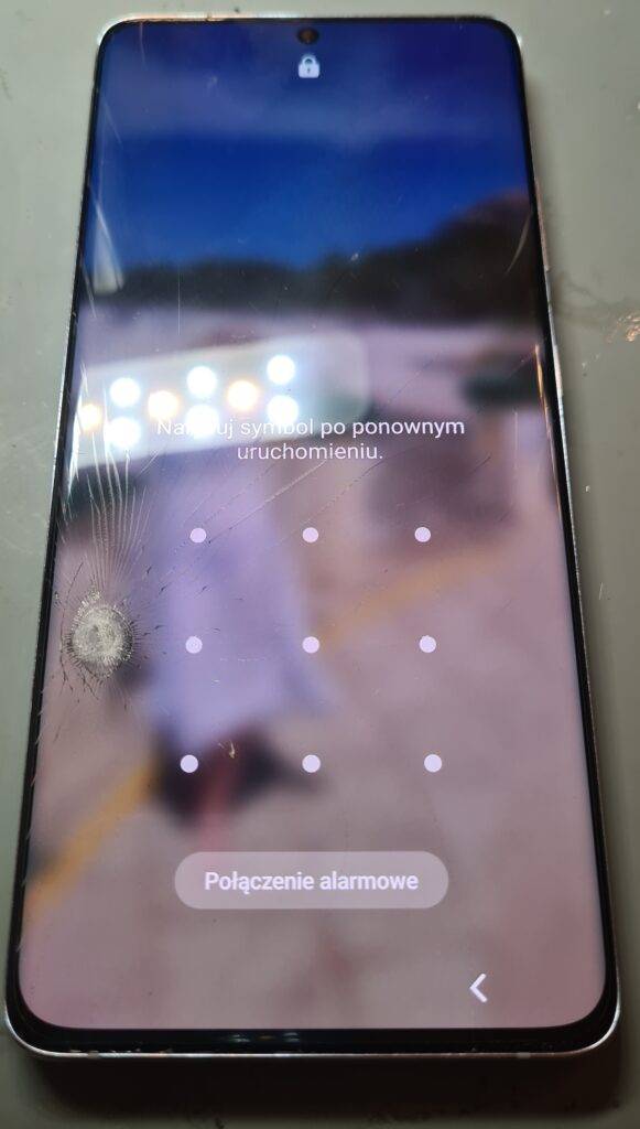 Samsung S21 ulra uszkodzony wyświetlacz